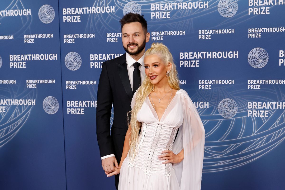  Matthew Rutler and Christina Aguilera attend the 11th Breakthrough Prize Ceremony