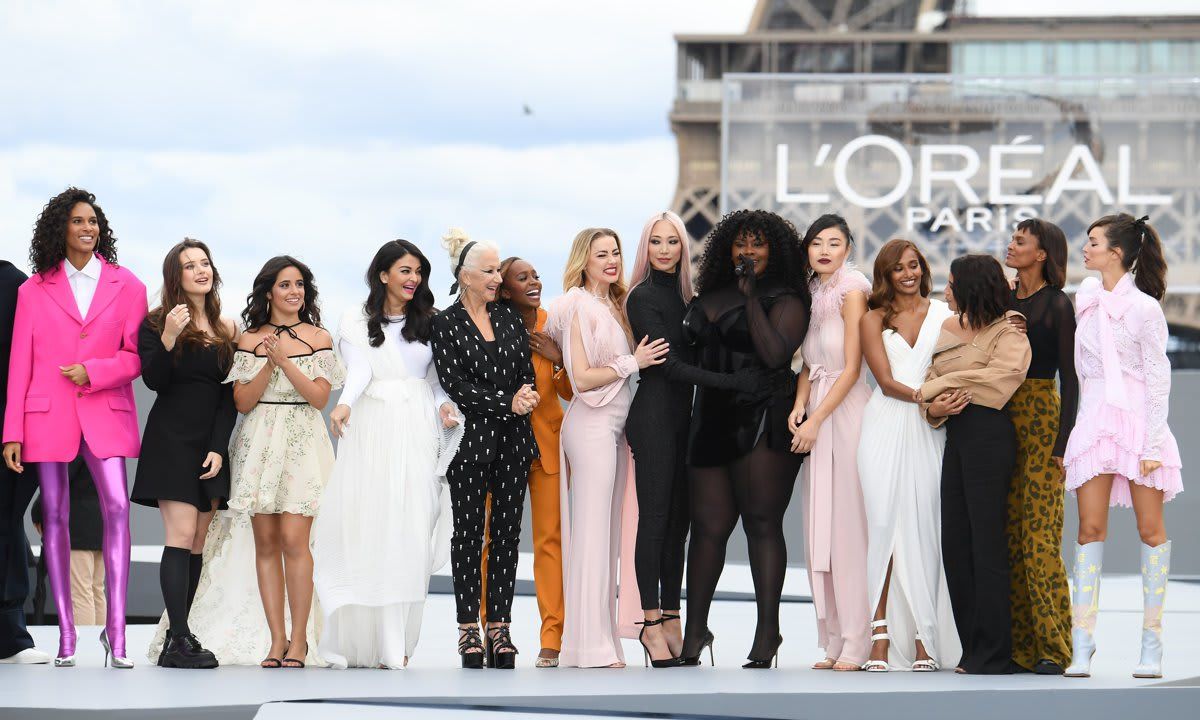 "Le Defile L'Oreal Paris 2021" : Runway   Paris Fashion Week   Womenswear Spring Summer 2022