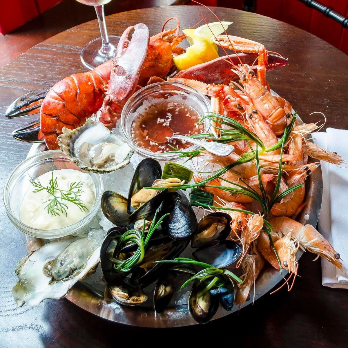 Fresh seafood platter
