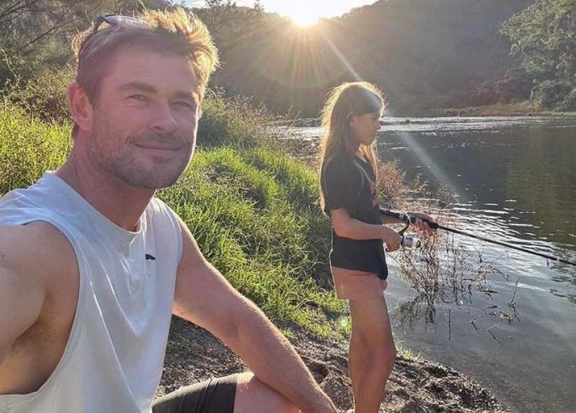 Chris Hemsworth proudly celebrated his daughter India Rose’s bull-riding win, revealing she was the only girl competing.
