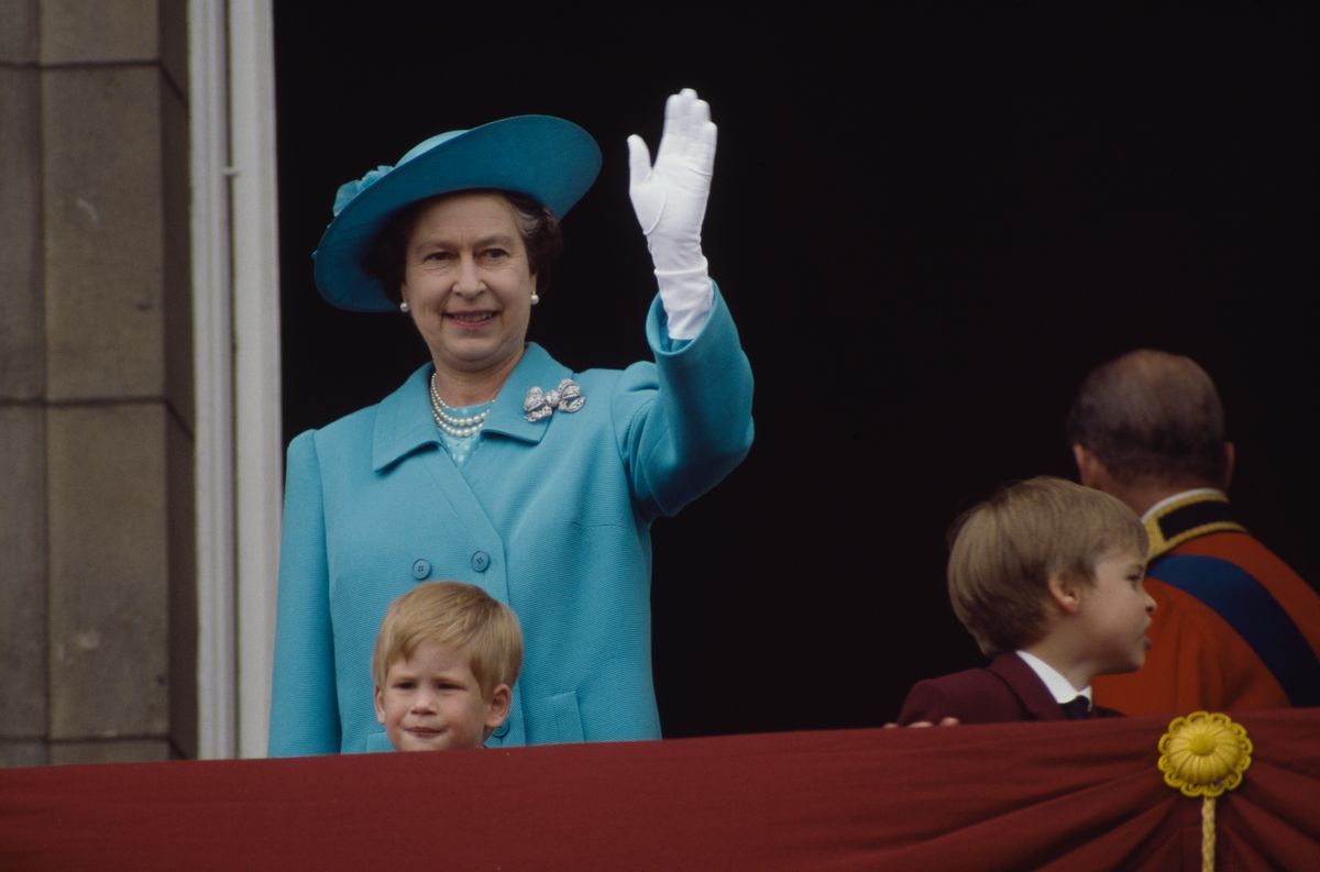 The final years of Queen Elizabeth II’s relationship with Prince Harry were marked less by warmth and more by quiet calculation, at least according to a new royal biography that’s already stirring conversation.