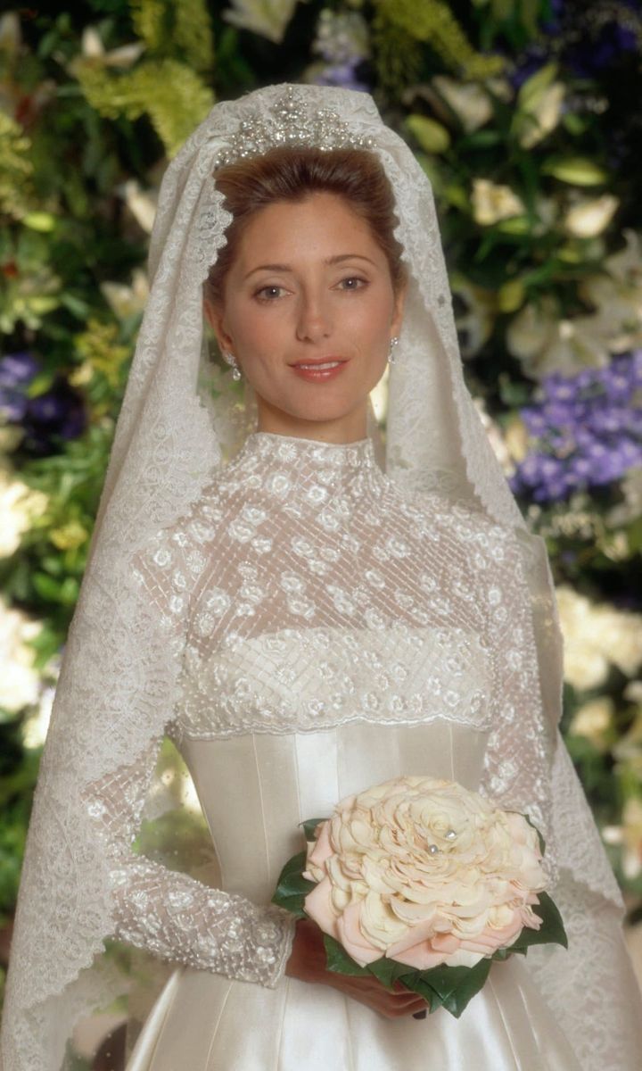who designed princess grace's wedding dress How Grace Kelly's Renaissance Couture Wedding Dress Was Designed