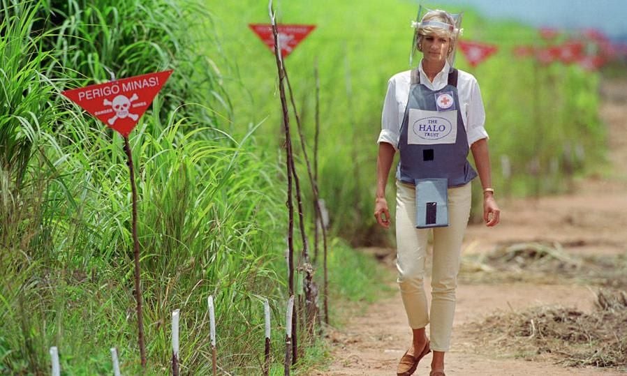 Prince Harry retraces mom Princess Diana's steps in Angola