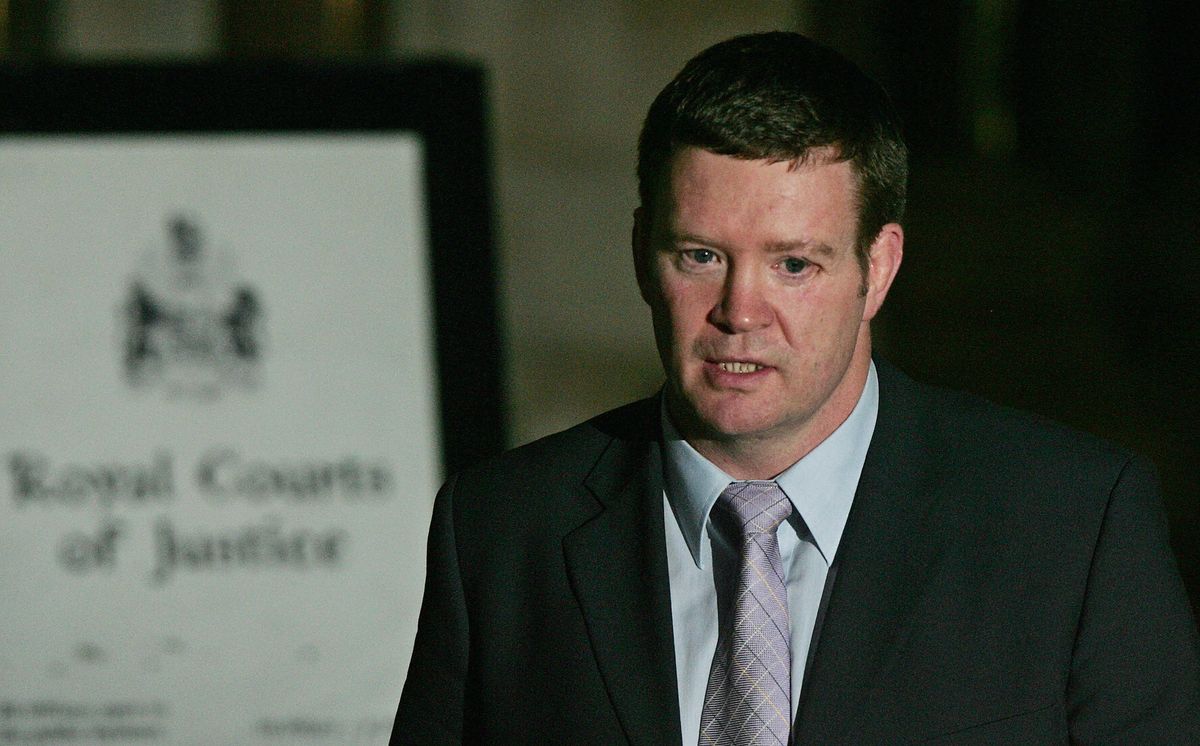 Trevor Rees, a former bodyguard of Dodi Fayed poses for pictures outside the High Court in central London, 23 January 2008. The chauffeur of Diana, princess of Wales's doomed car did not seem to be drunk on the evening of her death in a Paris road tunnel, the bodyguard who survived the fatal crash said Wednesday. Trevor Rees, the sole survivor of the crash which killed the princess, her boyfriend Dodi Fayed and driver Henri Paul, said he would have stopped the Frenchman from getting behind the wheel if he had known he was drunk. 