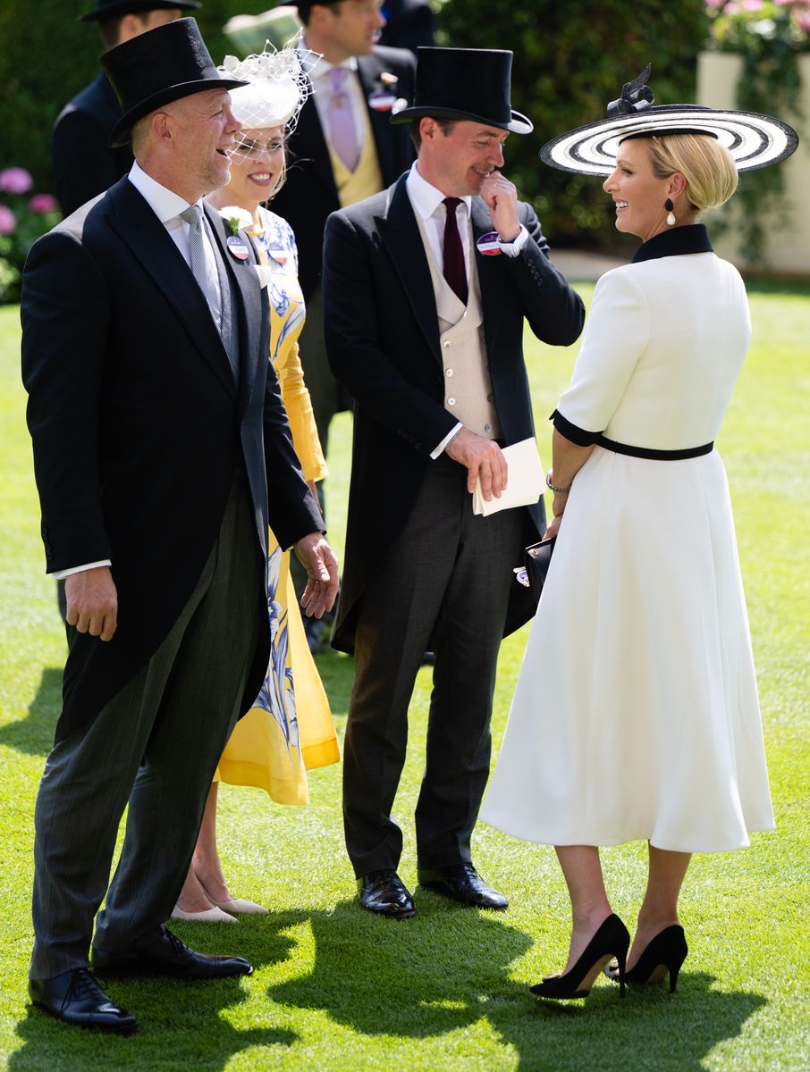 ASCOT, ENGLAND - JUNE 19: Mike Tindall, Princess Beatrice of York, Edoardo Mapelli Mozzi, Zara Tindall  on day three of Royal Ascot at Ascot Racecourse on June 19, 2025 in Ascot, England. (Photo by Samir Hussein/WireImage)