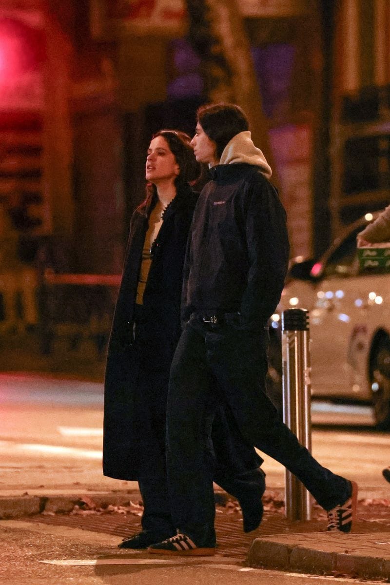 

Rosalía was spotted enjoying a relaxed dinner with Loli in Madrid during a low-key night out in the city.