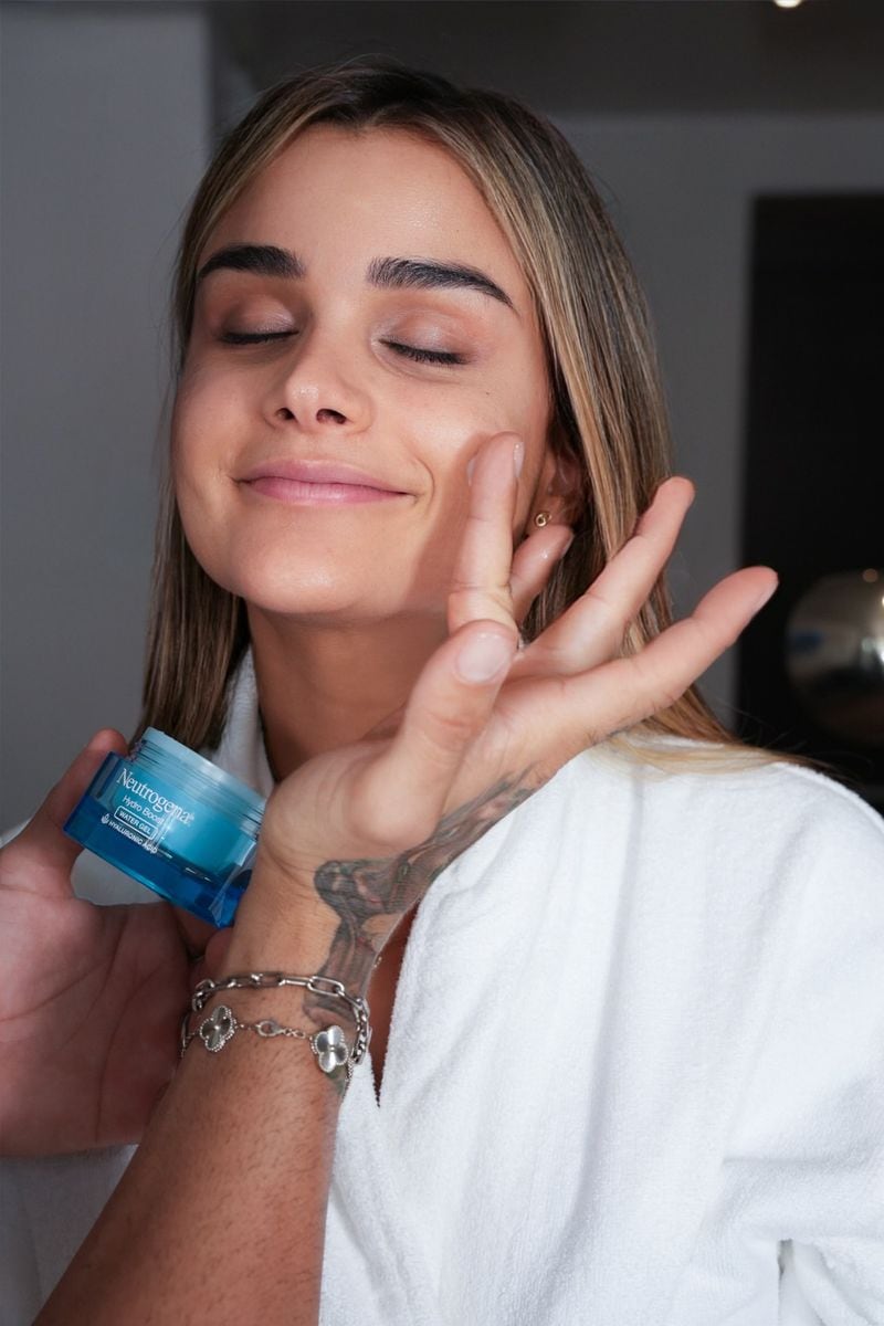 This lightweight gel instantly delivered deep hydration