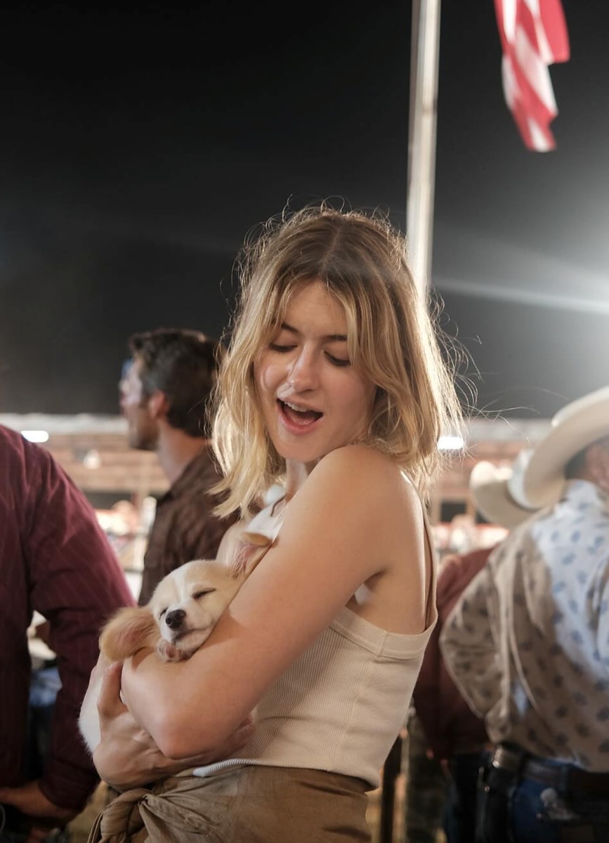 Brisket and Daisy Edgar-Jones on the set of Twisters