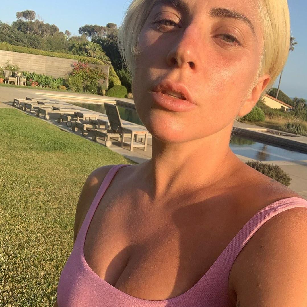 Lady Gaga no makeup