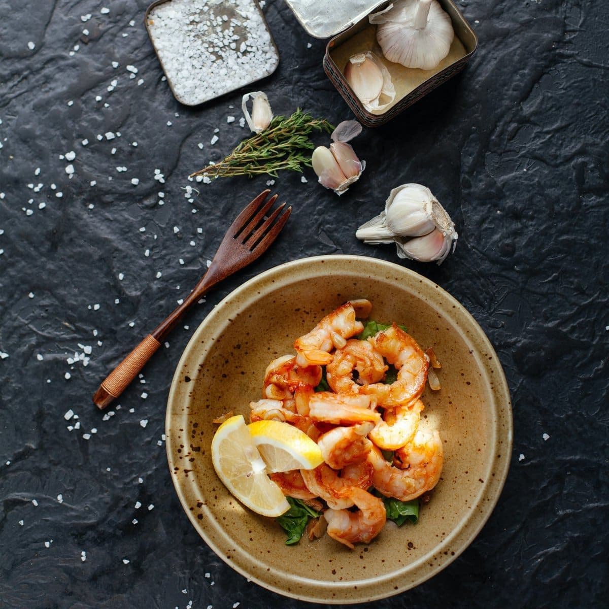National Garlic Day: Nutritionist's top 4 health and wellness benefits of garlic