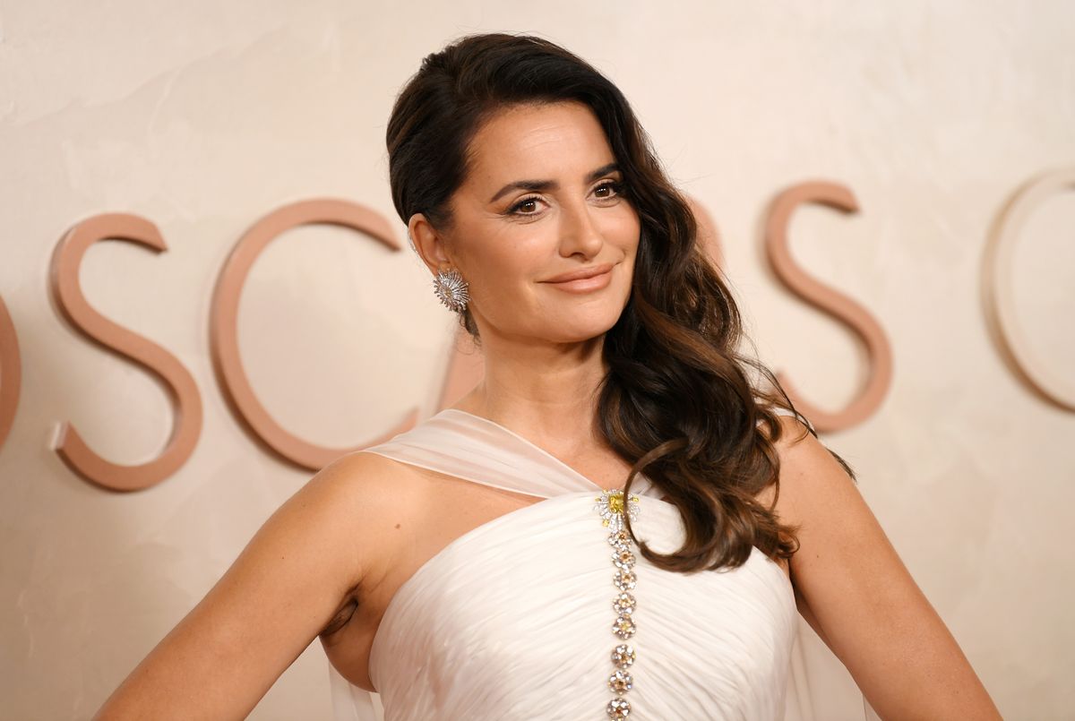 Penélope Cruz gives a sweet nod to her 14-year-old son Leo during a New York City trip