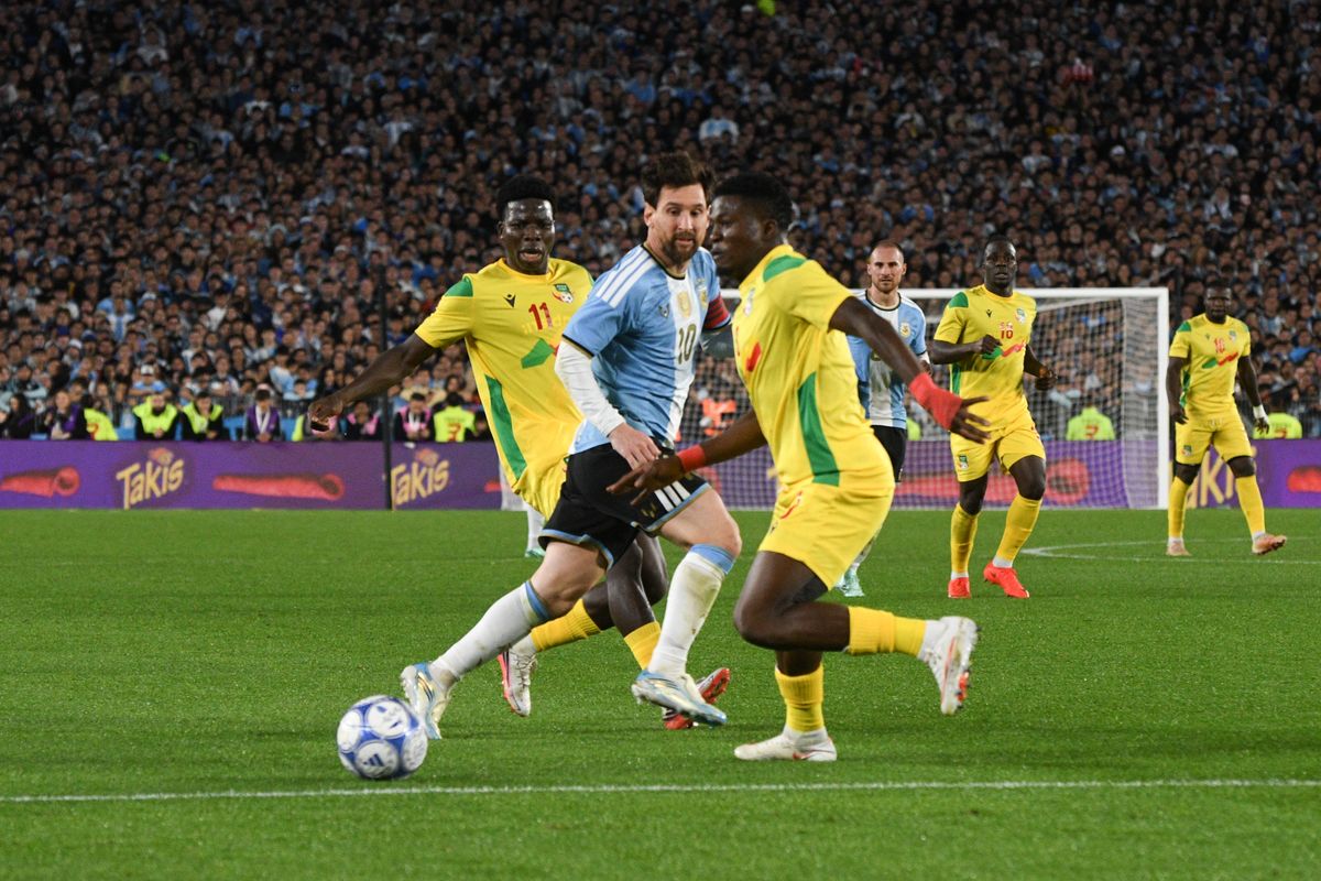 The match was the last time Leo Messi wears the Albiceleste shirt following his announcement that he is retiring from international football. 