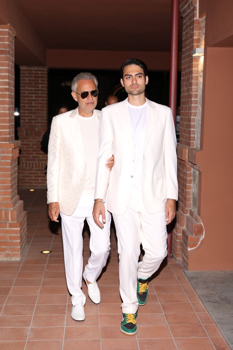Andrea himself recently commented on his son’s growing career, expressing pride in Matteo’s performance at the wedding.