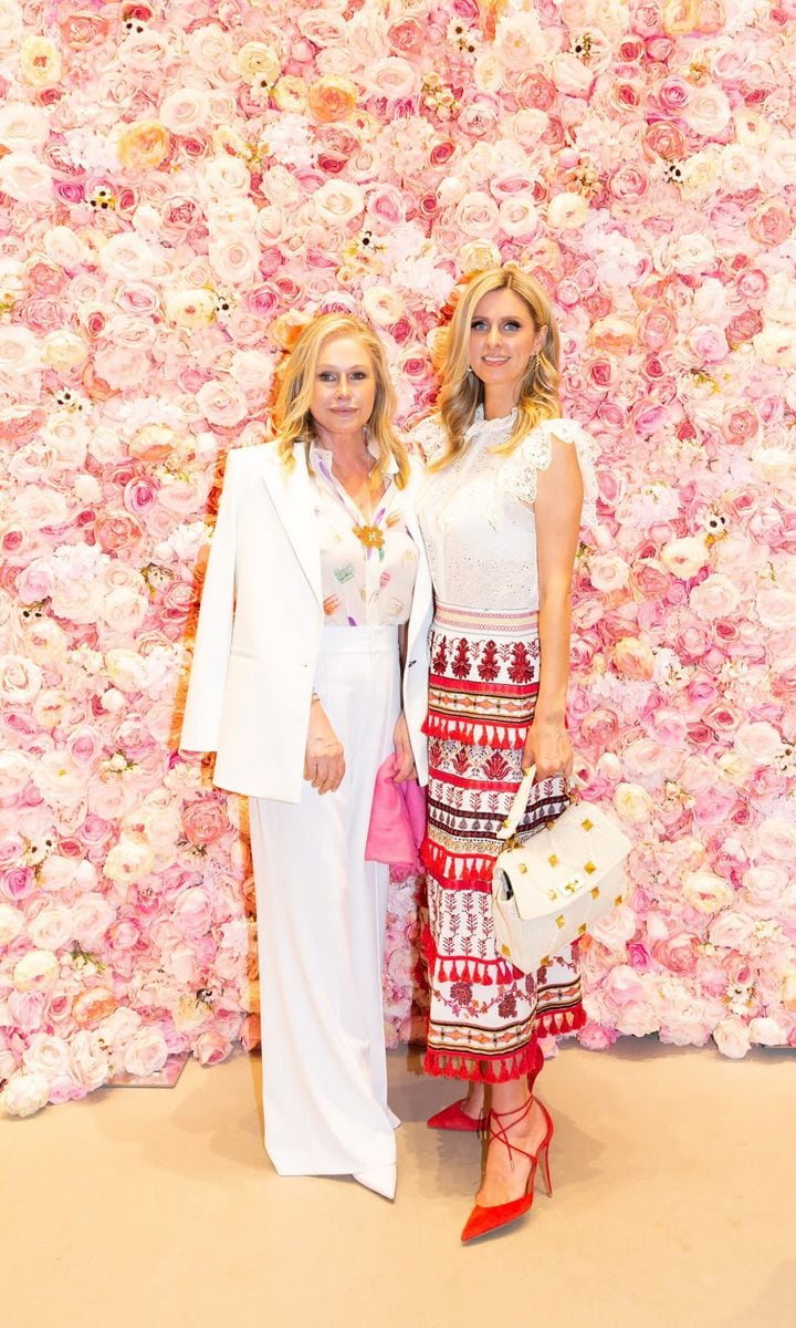 kathy hilton daughter