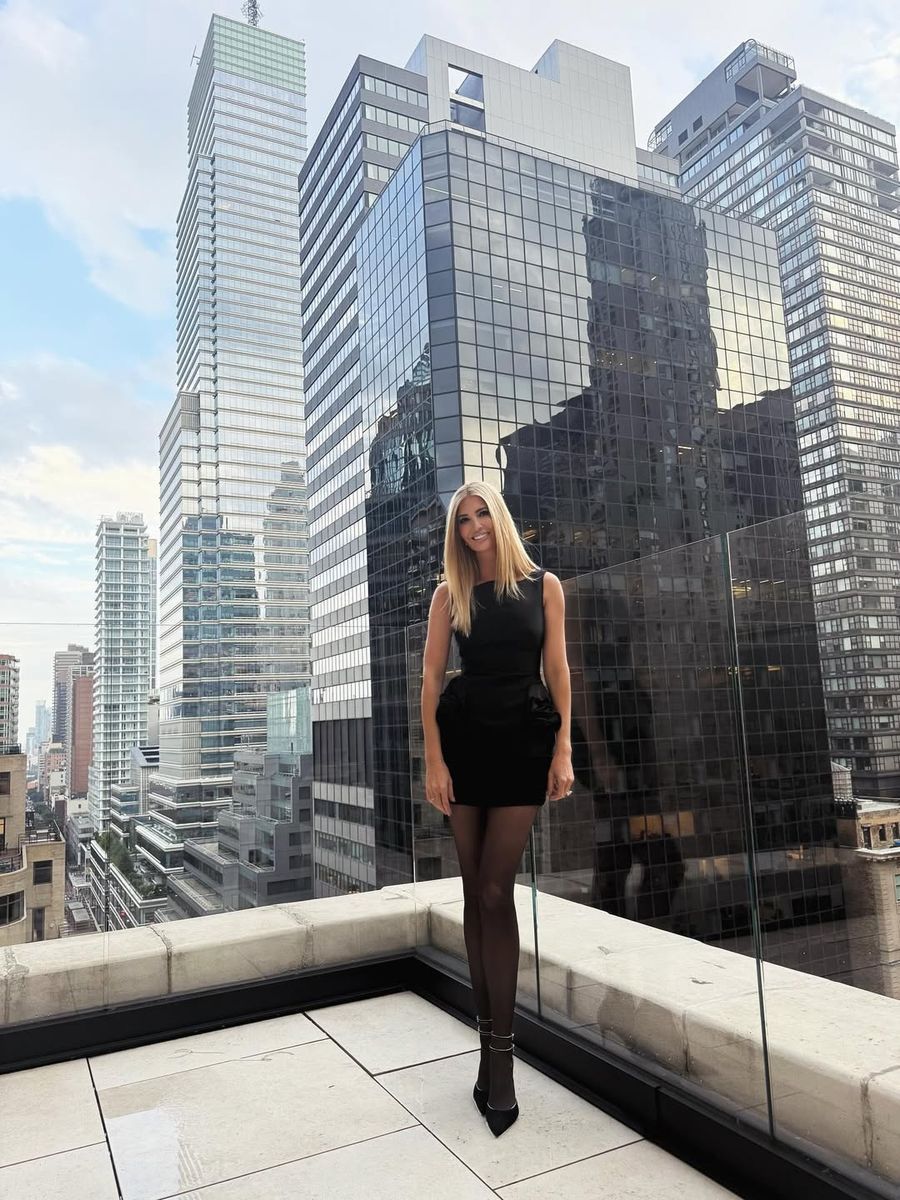 Ivanka looked ready for a fun time in the city. 