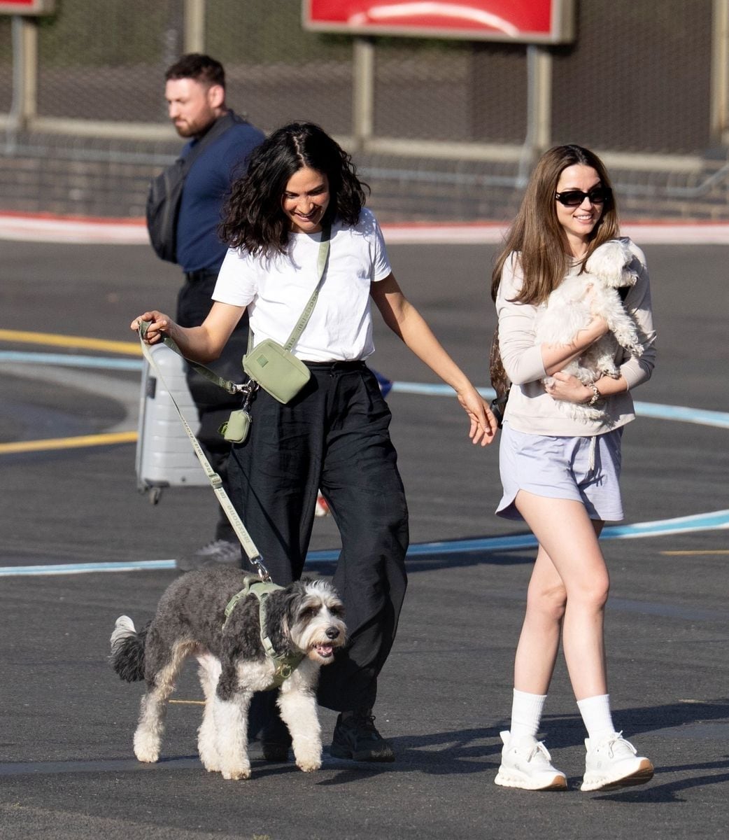 Ana, who turned 37 on April 30, reportedly also enjoyed a cinema date in London with Tom on Sunday.