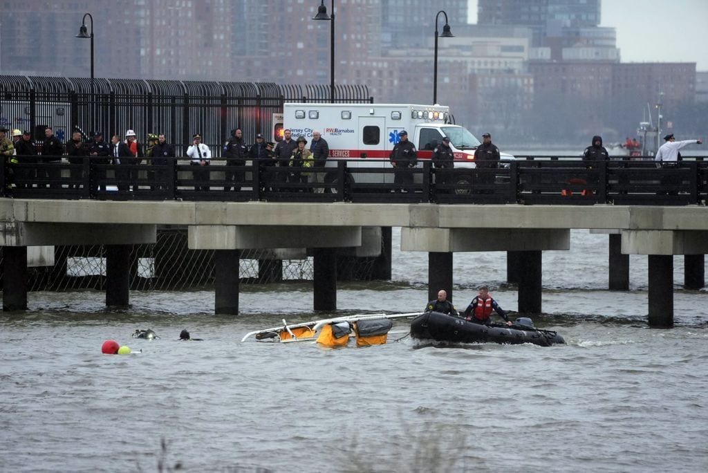 The Mayor of NY confirmed the family and pilot had died