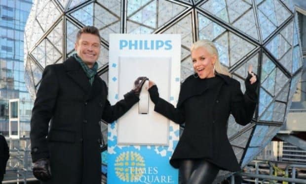 <i>New Year's Rockin' Eve</i> co-host Jenny McCarthy offered her take on Mariah's performance.
Photo: Instagram/@jennymccarthy