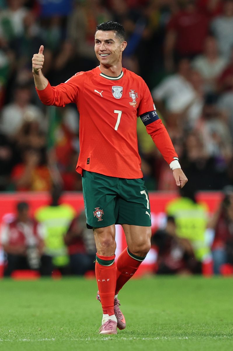 Cristiano Ronaldo of Portugal celebrates during the FIFA World Cup 2026 qualifier match between Portugal and Hungary