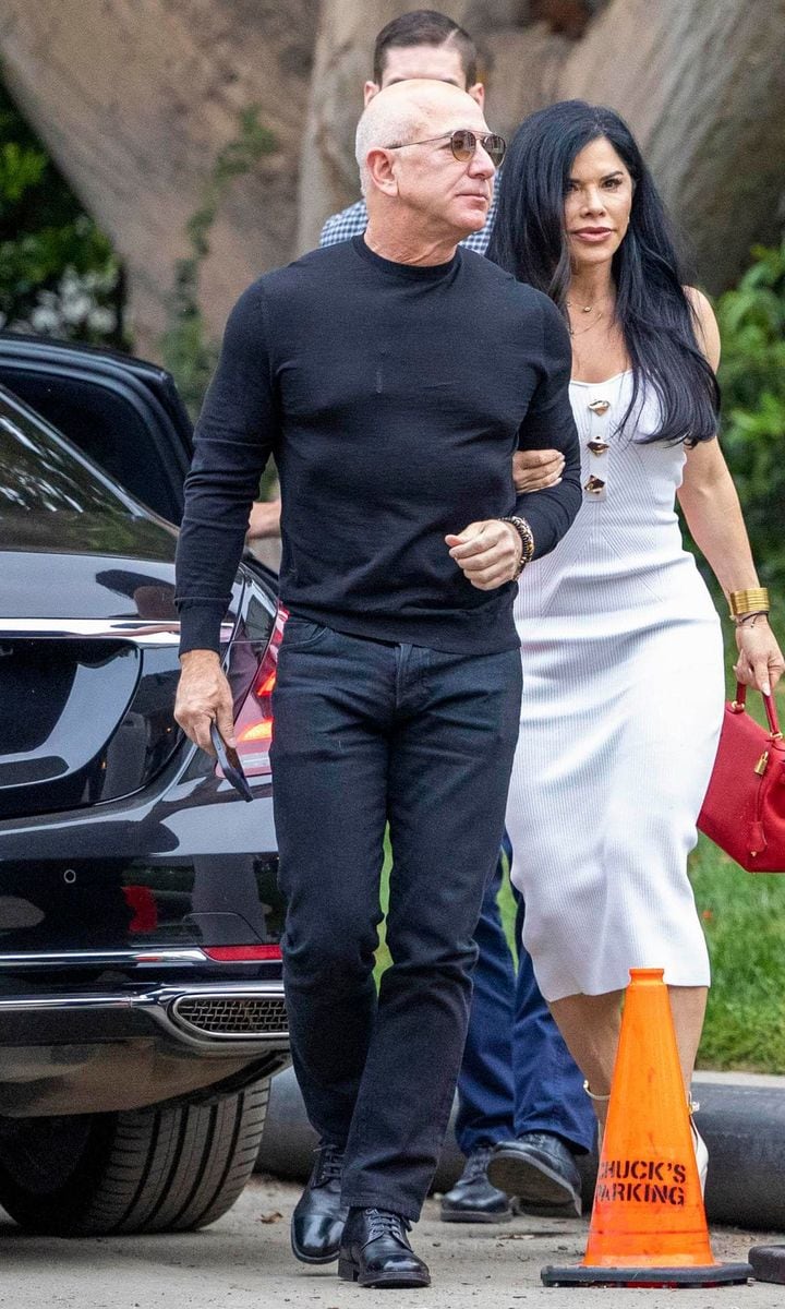 Lauren Sanchez and Jeff Bezos