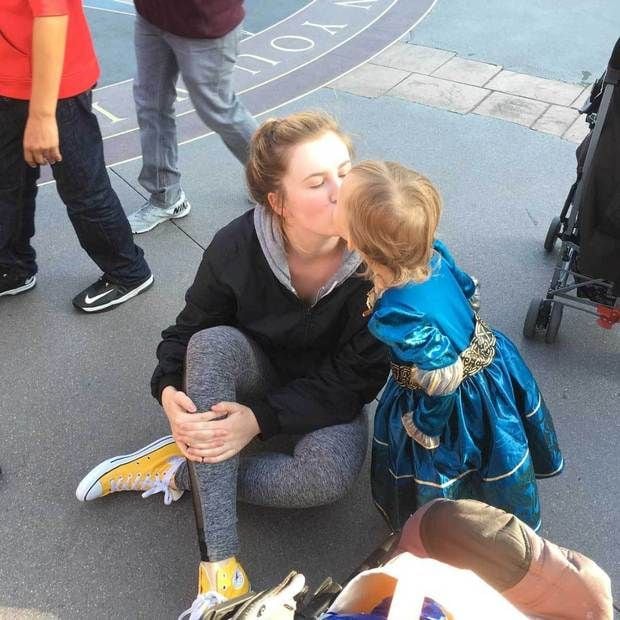The actor's 20-year-old daughter Ireland joined him and his brood.
<br>
Photo: Instagram.com/iamabfalecbaldwin