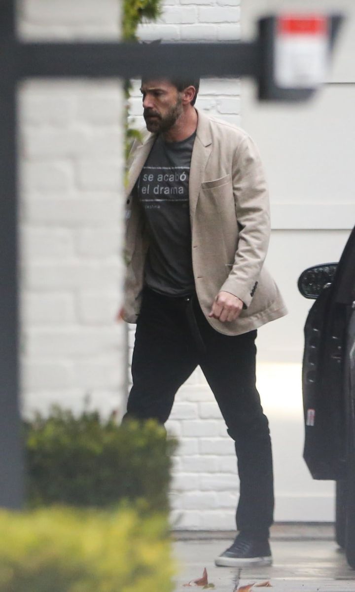 Ben Affleck t shirt