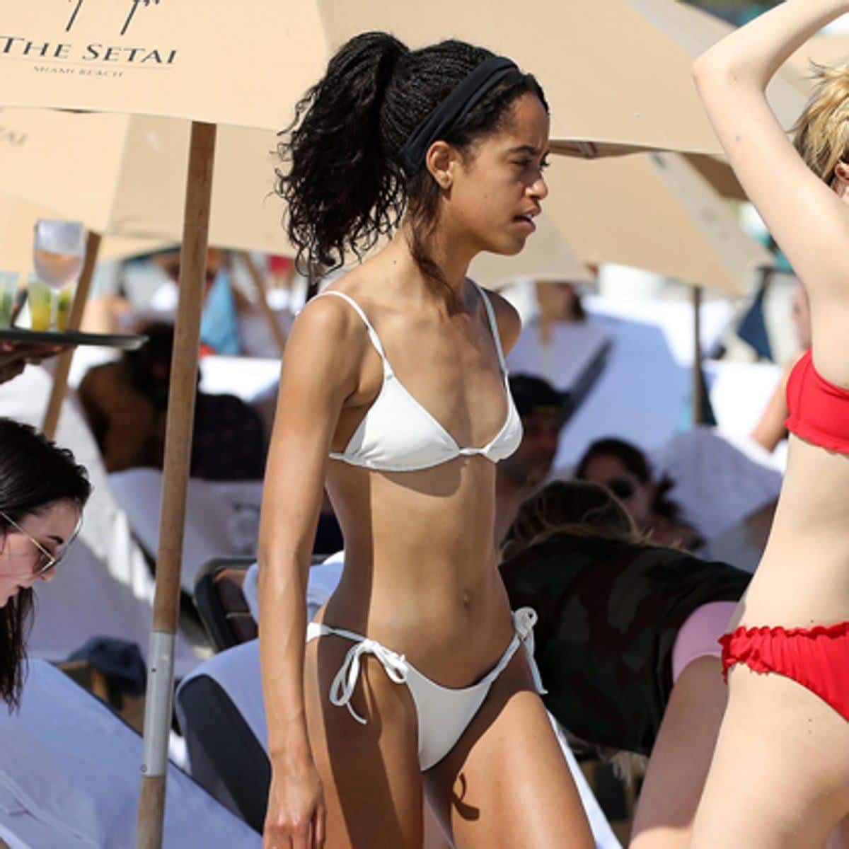 Malia Obama bikini photo