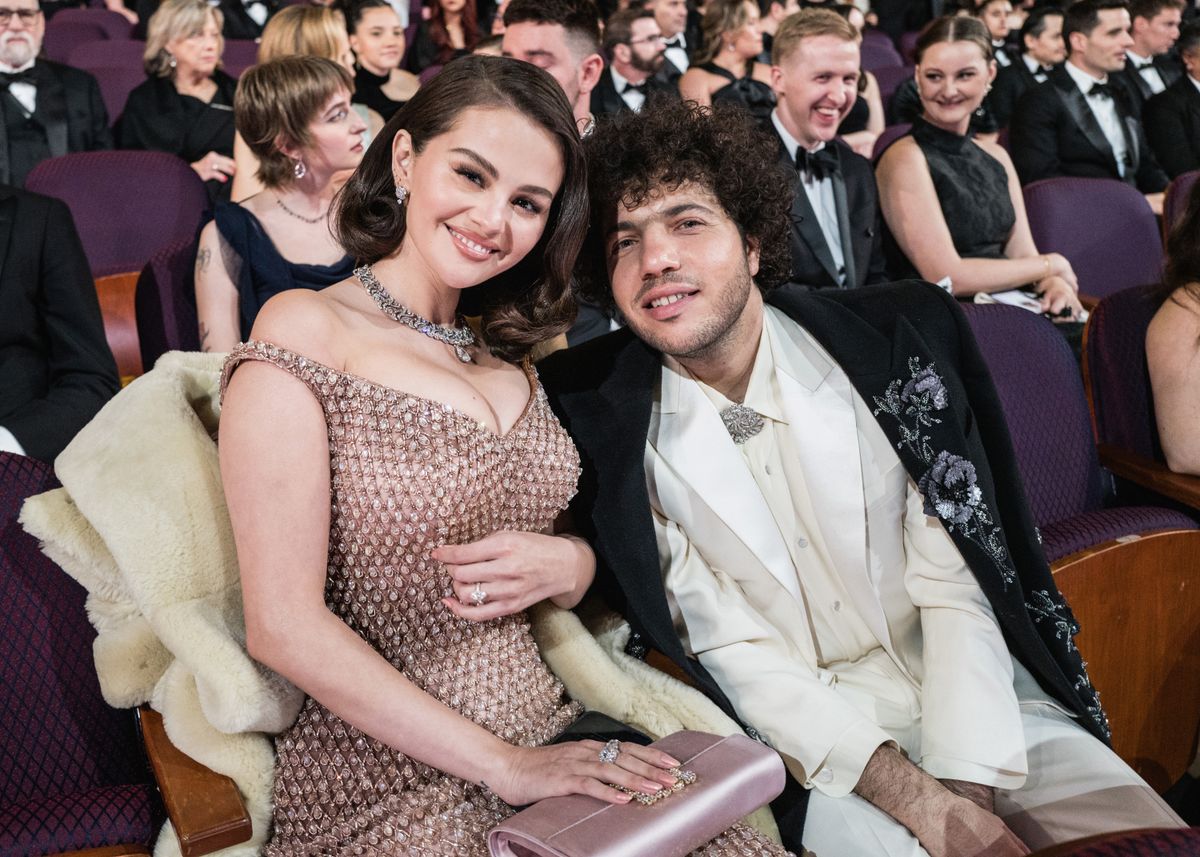 Selena Gomez posts a pantless and adorable tribute to Benny Blanco