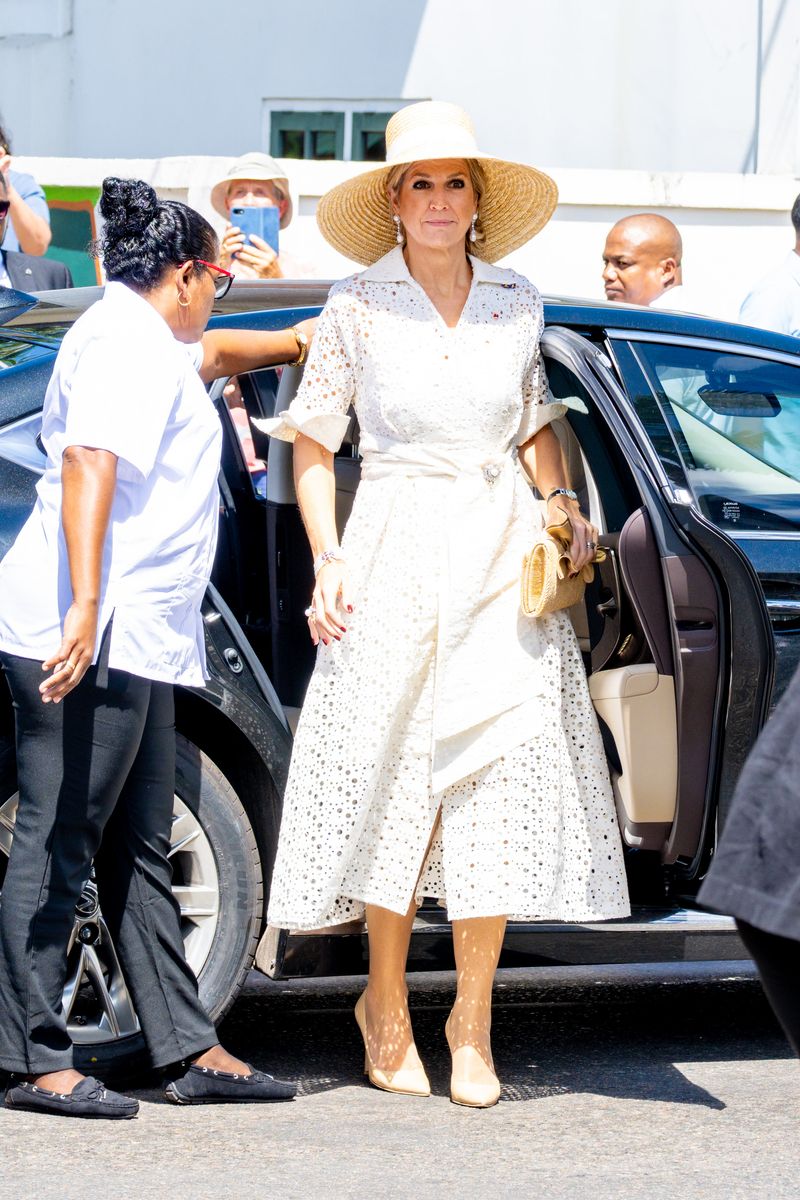  Wrinkled Textures, Linen Moments, and Quiet Luxury Energy