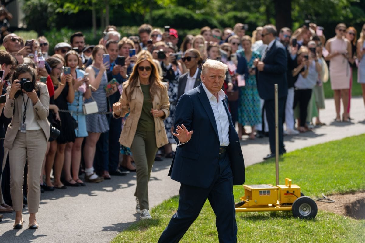 Melania steps out in earth-toned look and an unexpected pair of sneakers for Texas visit