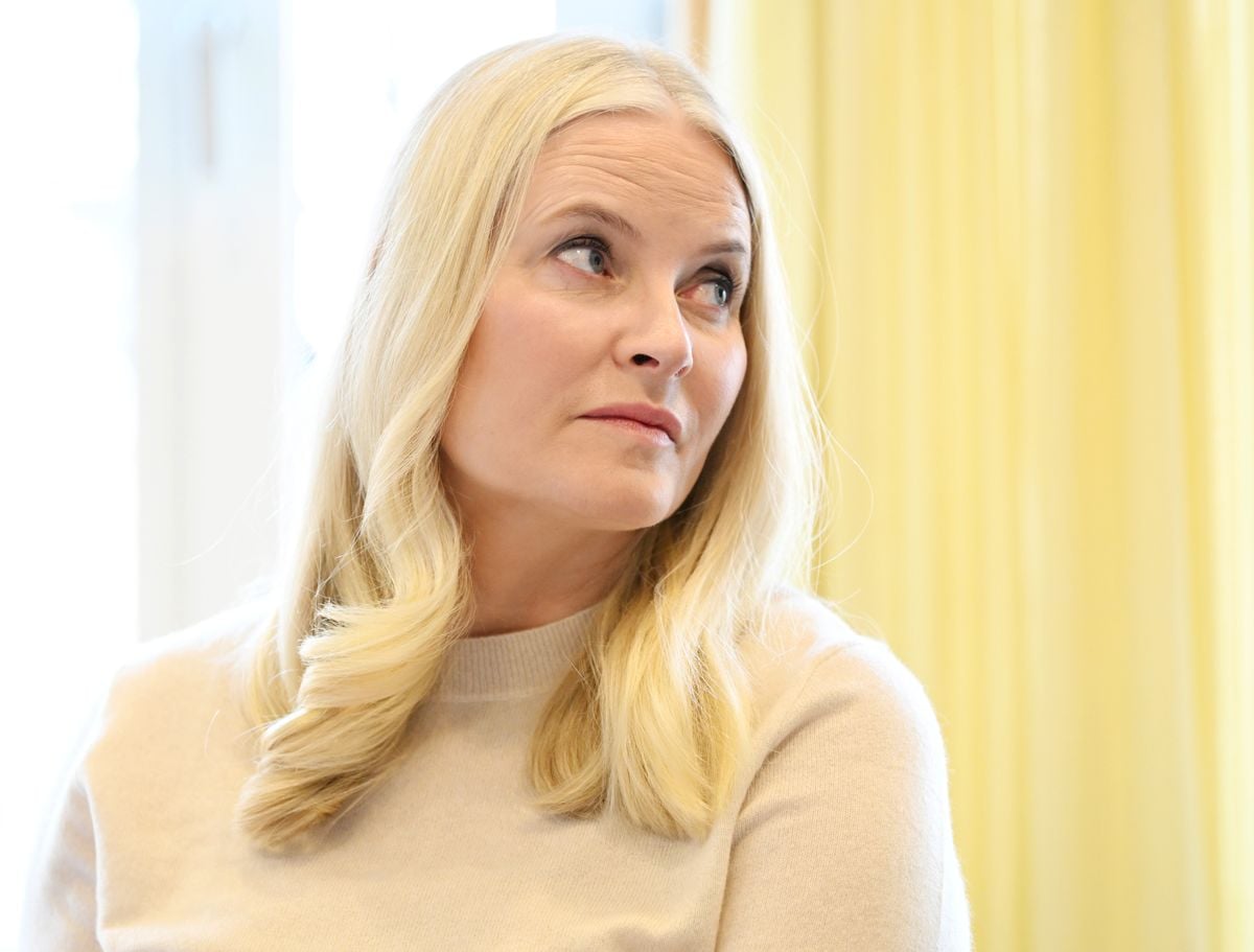Crown Princess Mette-Marit on sick leave