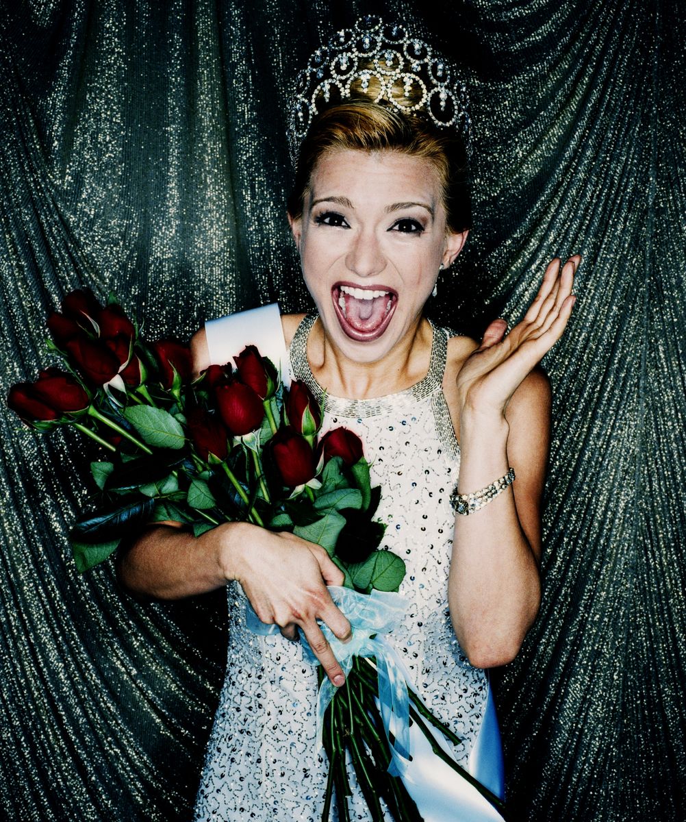 Encourage guests to come in their best pageant-inspired look.