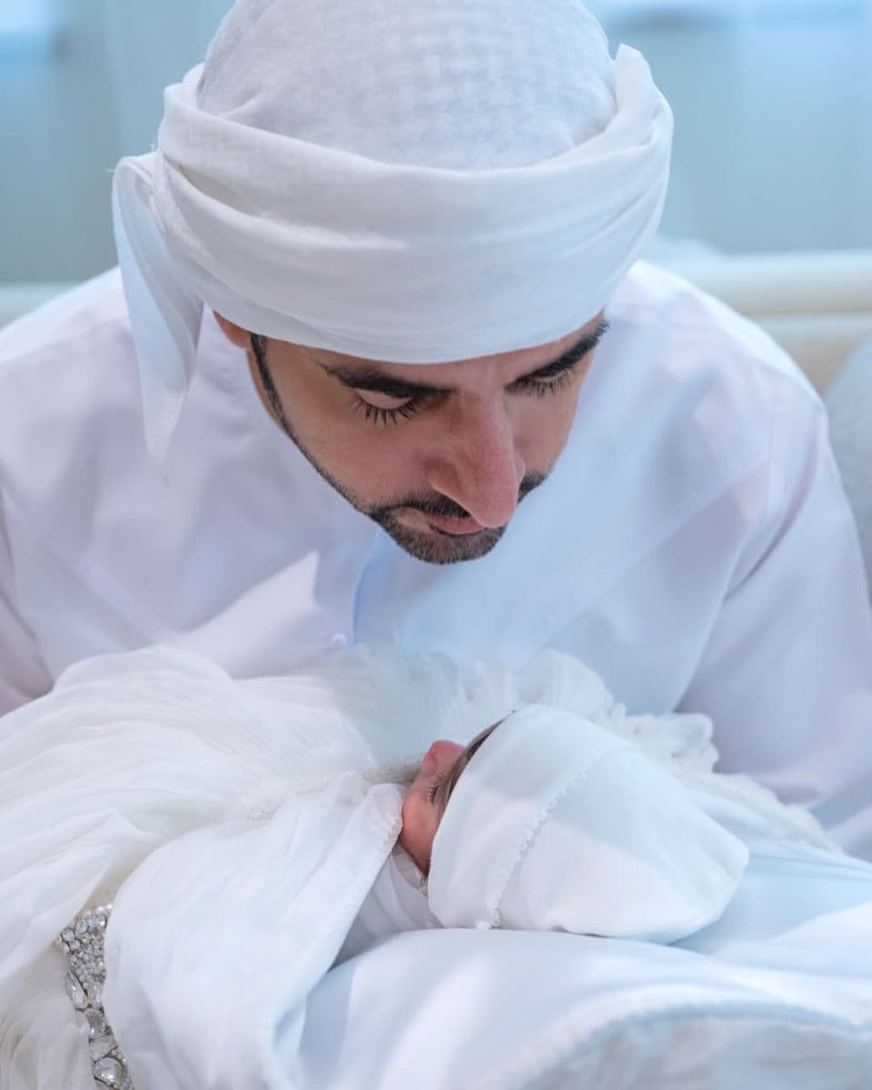 Prince Fazza melts hearts as he shares a sweet photo with his newborn daughter and reveals her beautiful name.