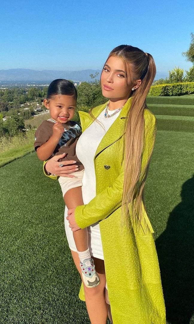 kylie jenner, stormi webster