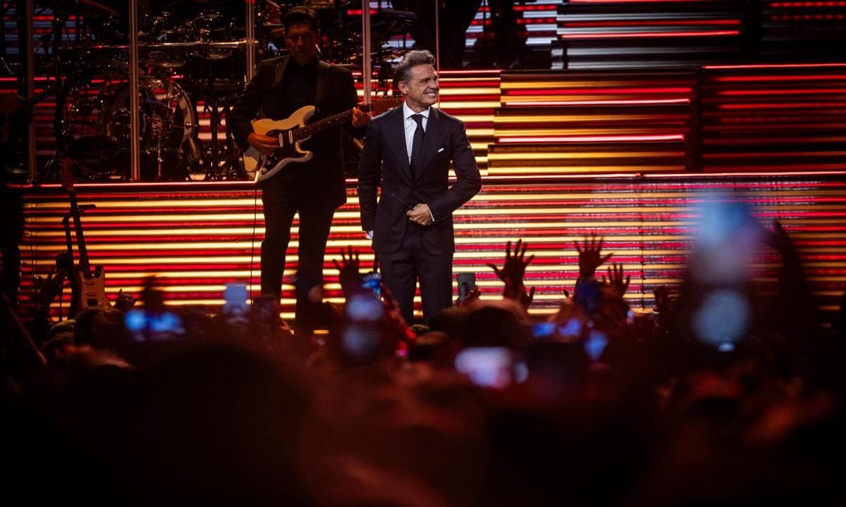 Luis Miguel In Concert In Buenos Aires