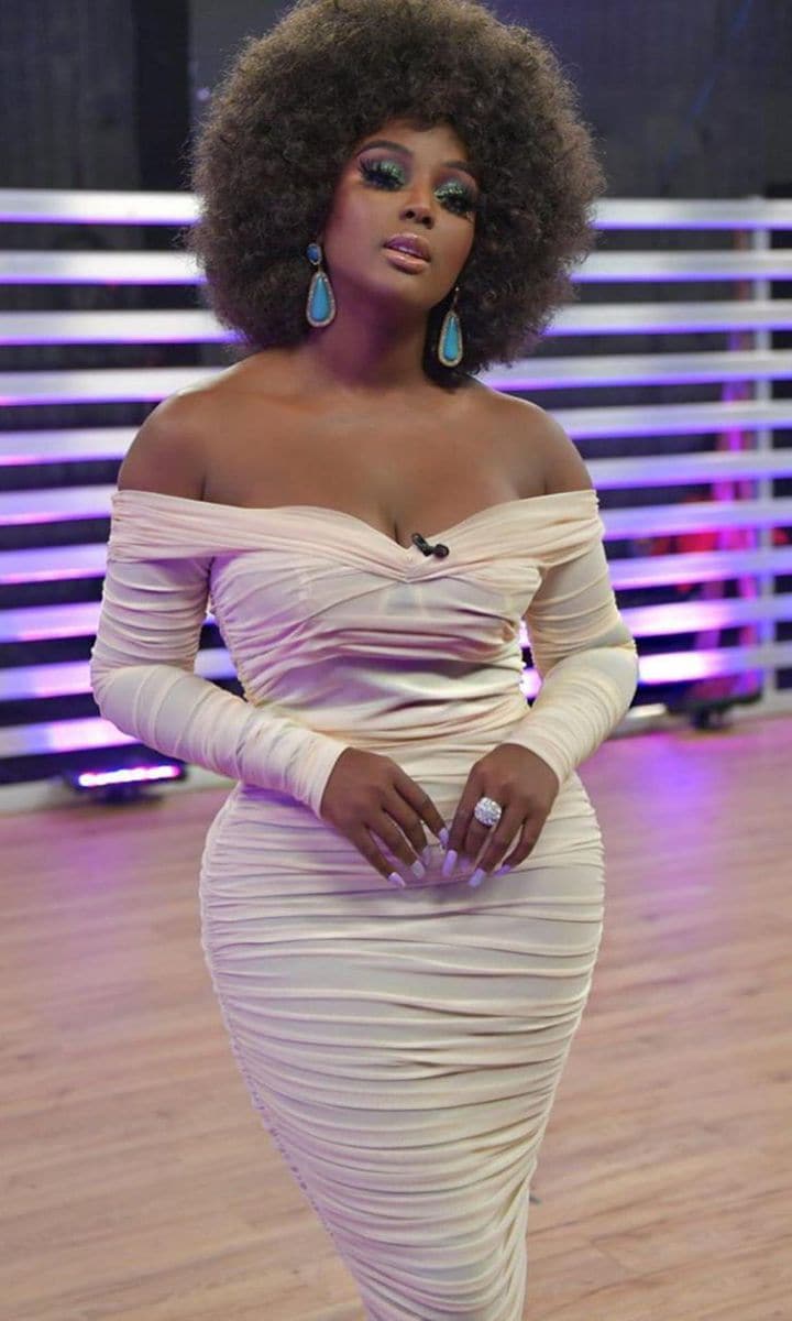 Amara La Negra