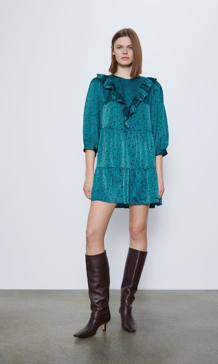 Short dress with ruffles and a round neckline