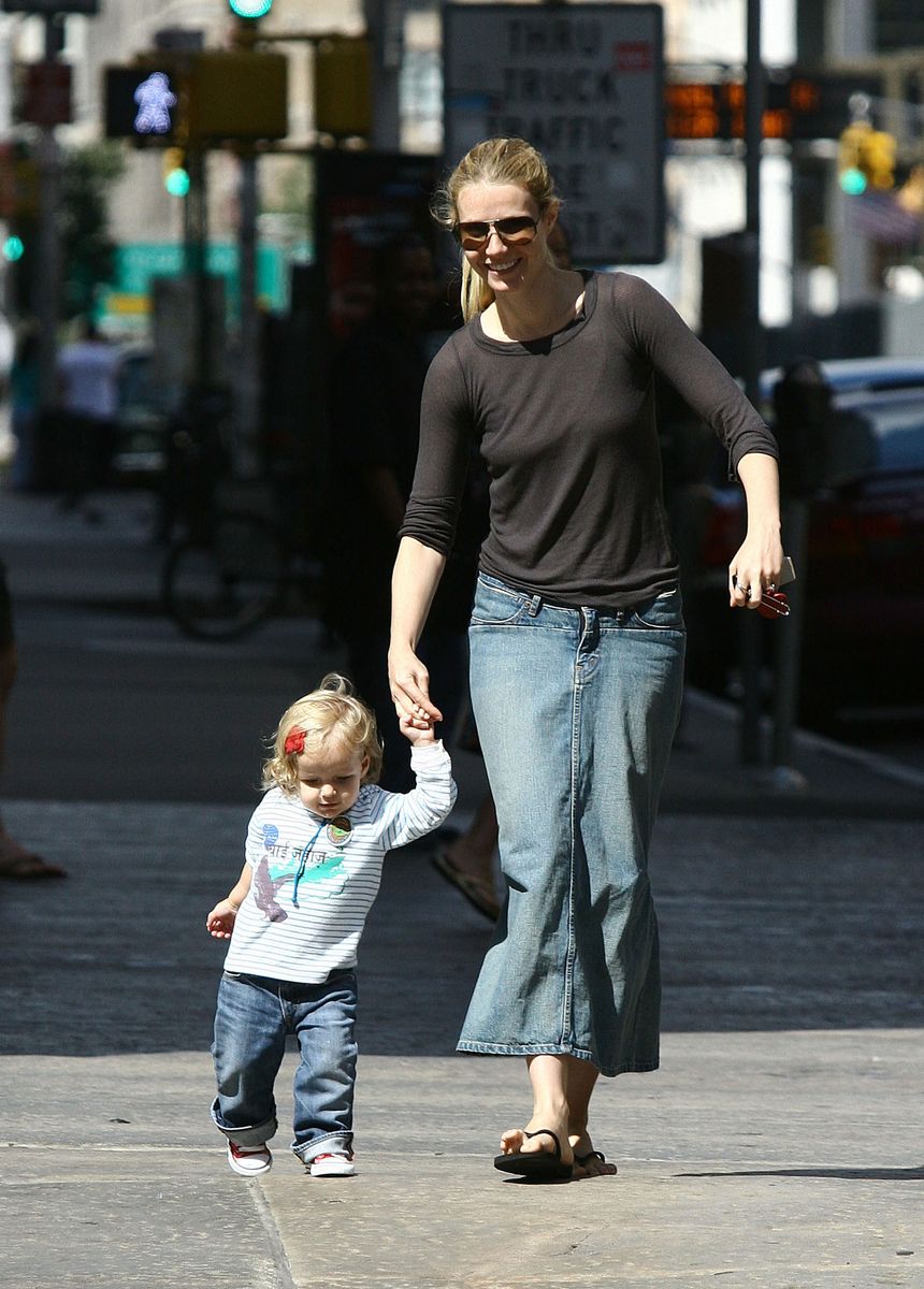 Apple Martin and Gwyneth Paltrow are seen on September 03, 2005