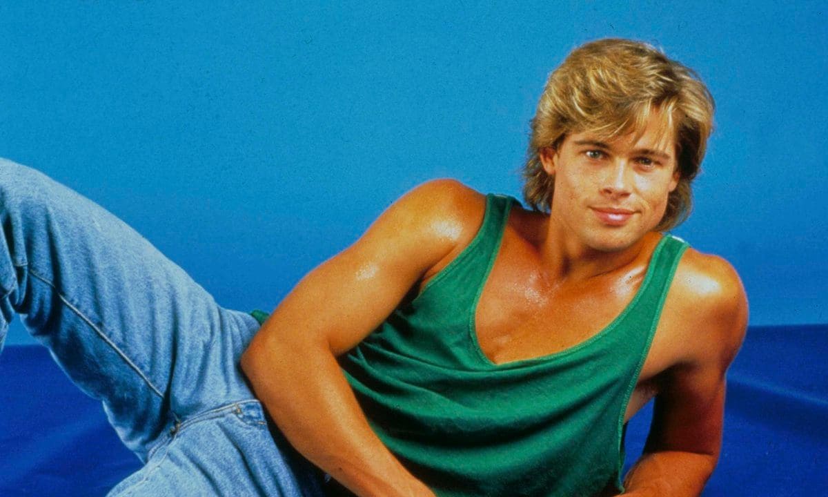 Brad Pitt posing for the cameras