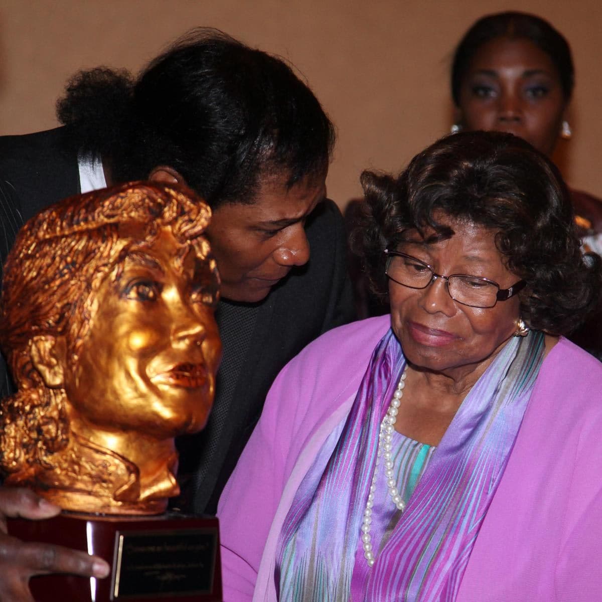 Goin' Back To Indiana: Can You Feel It   Gary Chamber Of Commerce Honors Katherine Jackson