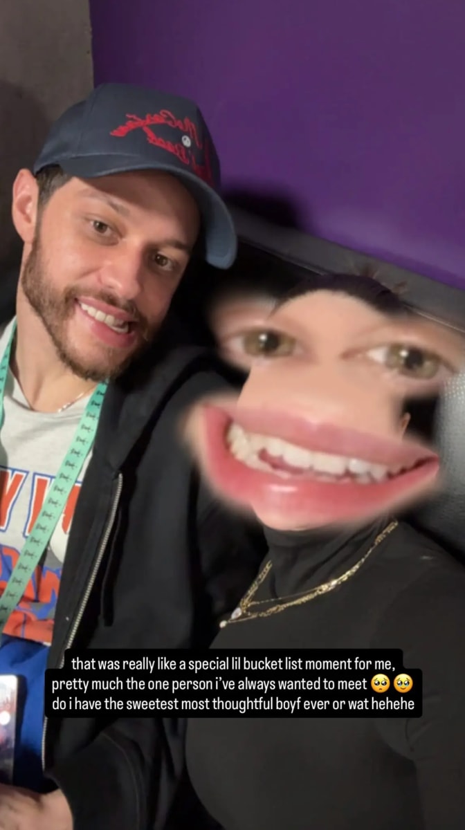 Elsie Hewitt posts about Pete Davidson's surprise date