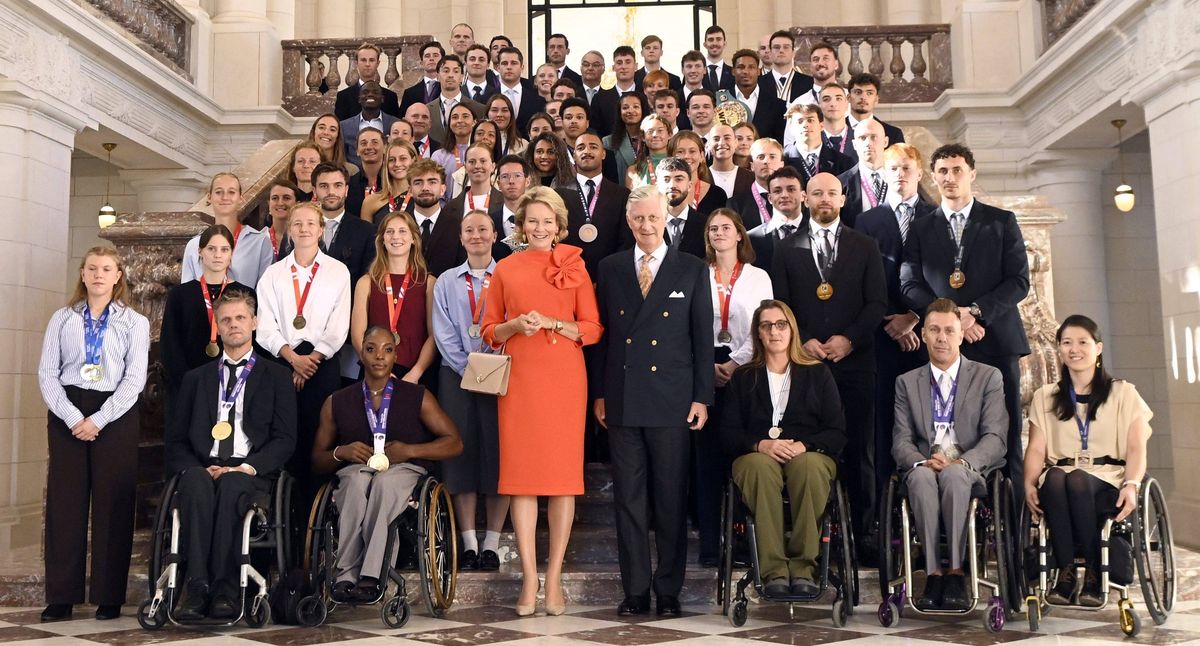 King Philippe and Queen Mathilde welcomed Belgian athletes to Laeken Castle on October 6 to recognize their achievements over the past two years.