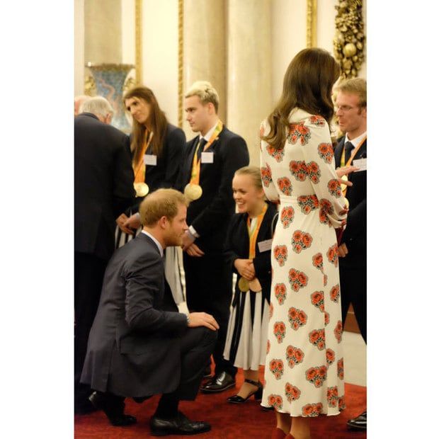 The Duchess stepped out for a reception honoring British Olympians.
Photo: Twitter/@KensingtonRoyal