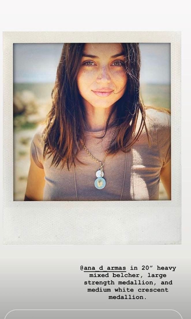 Ana de Armas necklace