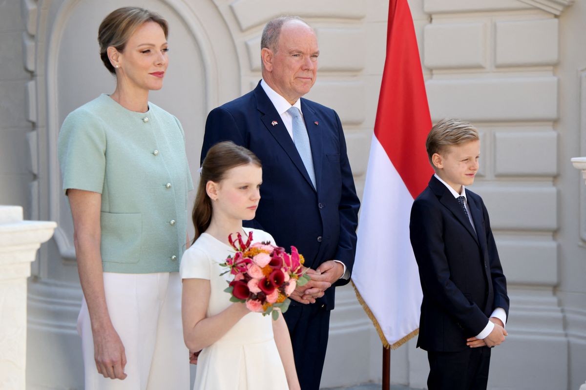  Prince Albert II of Monaco (2nd R), Princess Charlene (L) and their children Gabriella  (2nd L) and Jacques