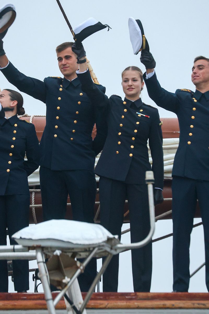 Crown Princess Leonor of Spain (C) and other training companions of the Spanish Navy salute upon the arrival of the training trip onboard the "Juan Sebastián Elcano" ship on April 4, 2025 in Valparaiso, Chile. Princess Leonor continues her military training on the ship "Juan Sebastián Elcano" as part of a 3-year training. The princess boarded alongside her fellow midshipmen last January 11 on a trip that will take her to many cities in Latin America before arriving to the US. (Photo by Marcelo Hernandez/Getty Images)