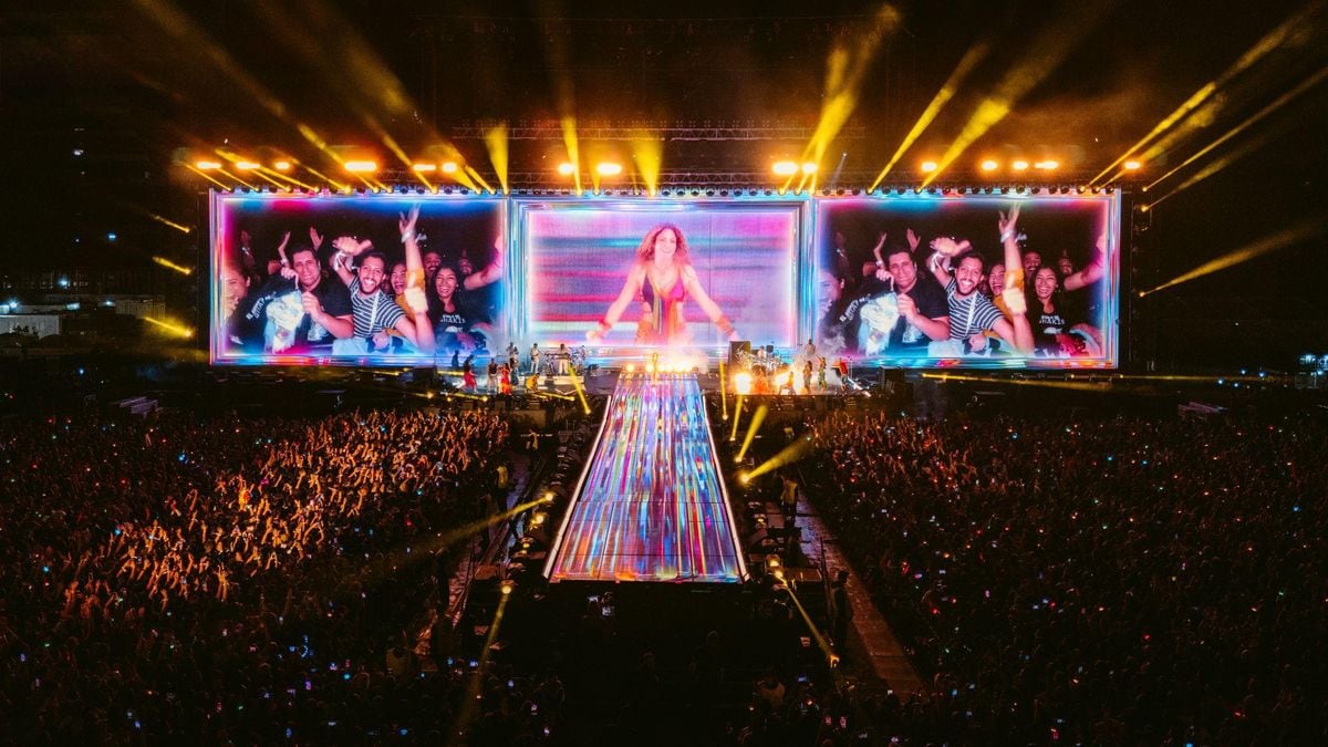 Shakira adds extra dates to 'Las Mujeres Ya No Lloran' World Tour