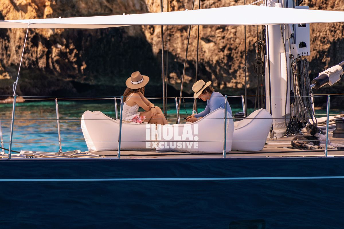 Ana de Armas & Tom Cruise: Spotted! Menorca Island Getaway Sparks Romance Talk [SEE EXCLUSIVE PHOTOS]