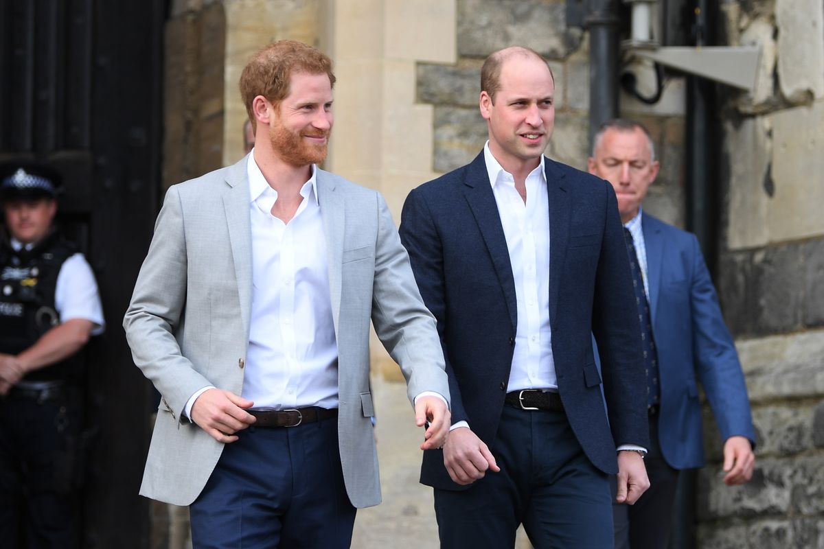 WINDSOR, ENGLAND - MAY 18:  (L-R) Prince Harry and  Prince William, Duke of Cambridge embark on a walkabout ahead of the royal wedding of Prince Harry and Meghan Markle on May 18, 2018 in Windsor, England.  (Photo by Shaun Botterill/Getty Images)