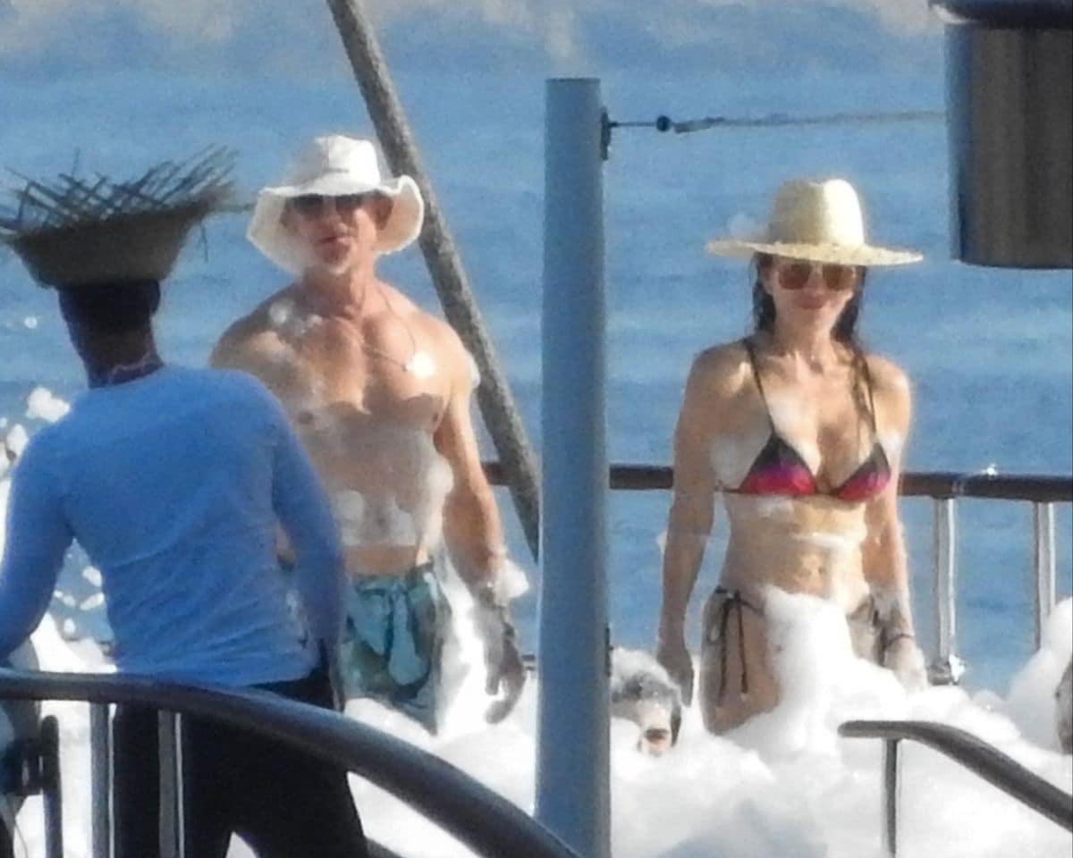 
Jeff Bezos and Lauren Sánchez in Croatia.